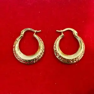 گوشواره/مستعمل/کم اجرت